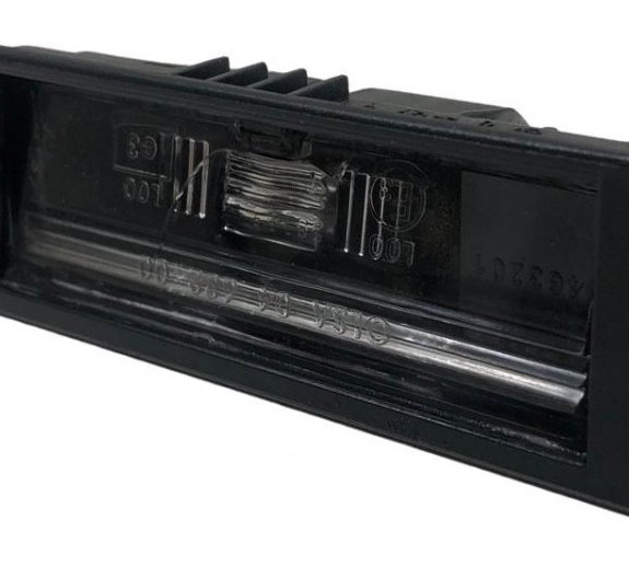Lanterna Luz De Placa Fiat Palio Attractive 2014