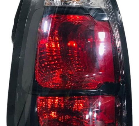 Lanterna Traseira Esquerda Citroën Aircross 2017 Com Detalhe