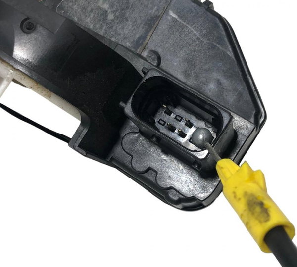 Fechadura Porta Dianteira Direita Chevrolet Montana 2014