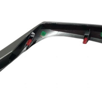 Moldura Friso Console Central Direito Toyota Yaris 2019