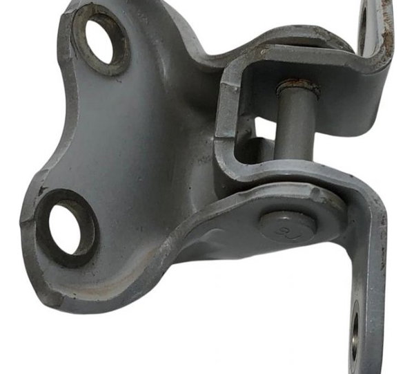 Dobradiça Inferior Porta Dianteira Esquerda Toyota Yaris 019