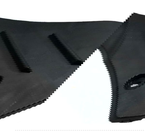 Parabarro Traseiro Direito Toyota Yaris Sedan 2019 A 2022