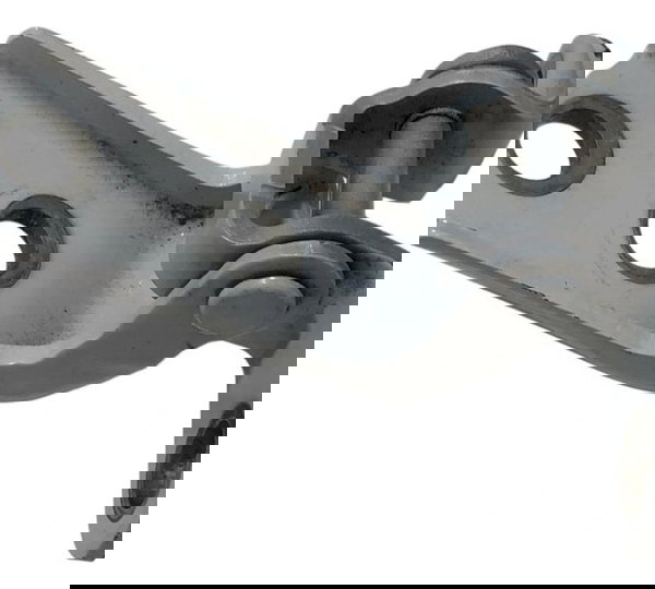 Dobradiça Inferior Porta Traseira Direita Toyota Yaris 2019