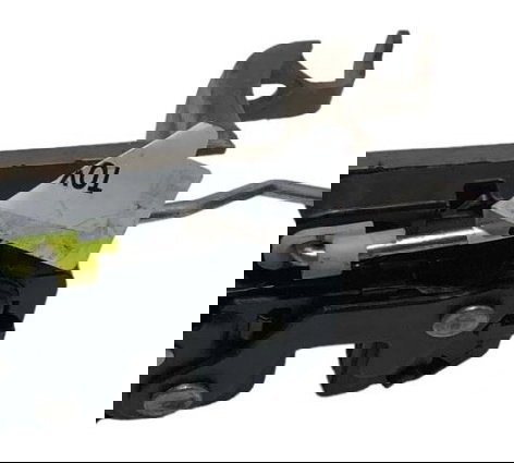 Fechadura Trava Banco Traseiro Esq Toyota Yaris Sedan 2020