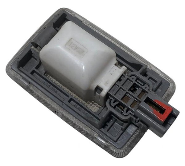 Luz Teto Cortesia Quebra Sol Esquerdo Toyota Yaris 2020