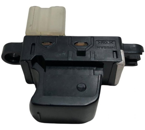 Botão Comando Vidro Elétrico Nissan March 2015/2016