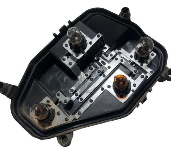 Circuito Lanterna Direita Ford Ka Hatch 2019