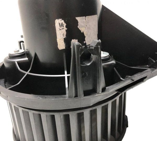 Motor Ventilador Ar Forçado Volkswagen Saveiro 020 C/detalhe