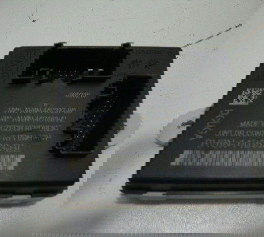 Modulo Vidro Eletrico Dianteiro Direito For Focus 2015-usado