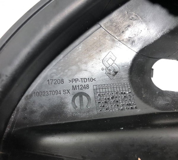 Moldura Interna Retrovisor Esquerdo Fiat Argo 2022
