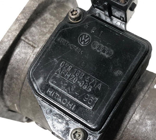 Medidor Sensor Fluxo De Ar Audi A4 2.8 V6 1998
