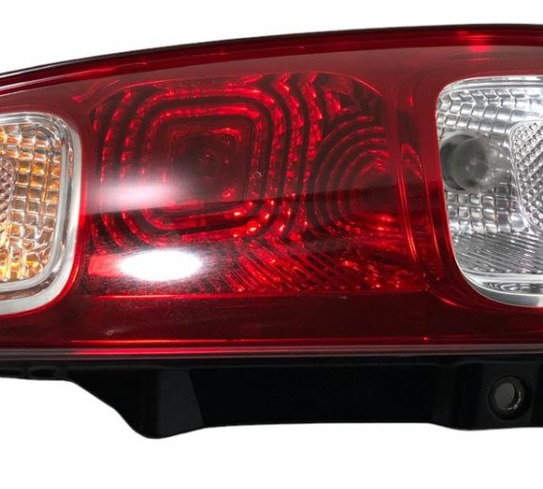 Lanterna Tras. Direita Fiat Uno Vivace 2011