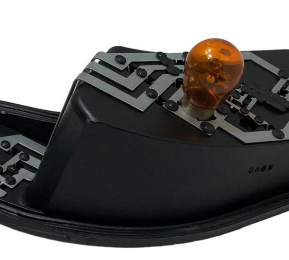 Circuito Lanterna Direita Nissan Versa 1.6 2019