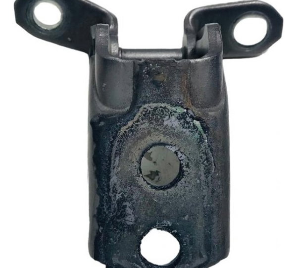 Dobradiça Baixo Porta Traseira Esquerda Nissan Versa 2019