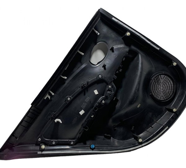 Forro Porta Traseiro Direito Nissan Versa 1.6 2019