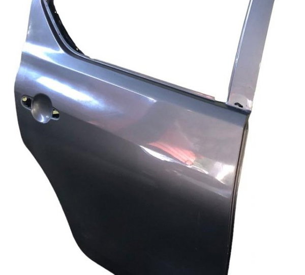 Porta Traseira Direita Nissan Versa 2019 Original Foto