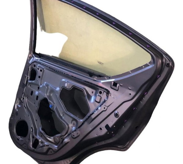 Porta Traseira Direita Nissan Versa 2019 Original Foto