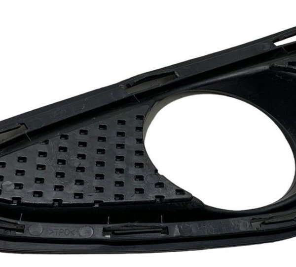 Moldura Farol De Milha Direito Hyundai  Hb20 2015