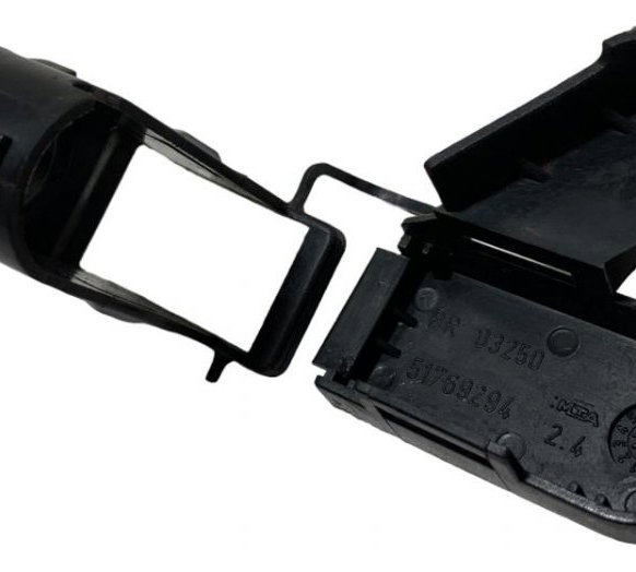 Tampa Capa Proteção Polo Bateria Fiat Strada 1.4 2018