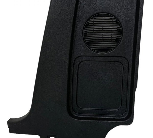 Forro Traseiro Lado Direito Chevrolet Montana 2008