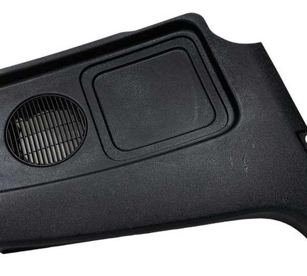 Forro Traseiro Lado Direito Chevrolet Montana 2008