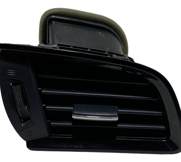 Difusor Ar Lateral Direito Honda Wrv 1.5 2021