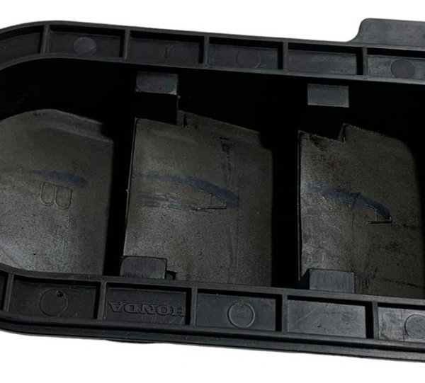 Difusor Ar Porta Malas Traseiro Esquerdo Honda Wrv 1.5 2021