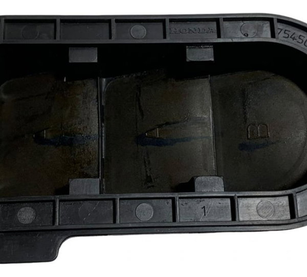 Difusor Ar Porta Malas Traseiro Esquerdo Honda Wrv 1.5 2021