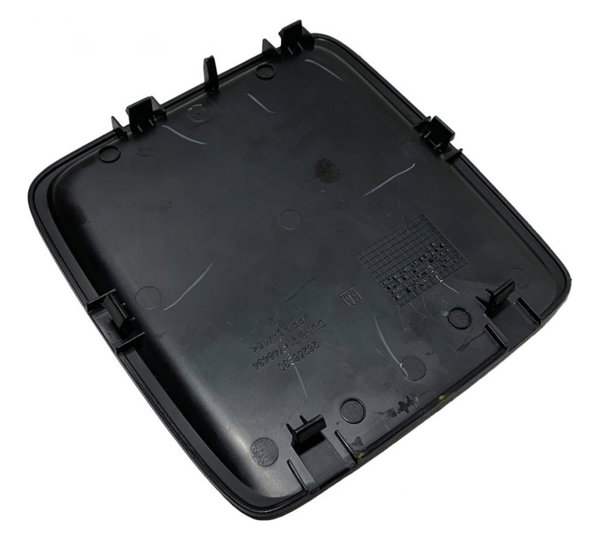 Acabamento Console Central Chevrolet Tracker 2020/2024