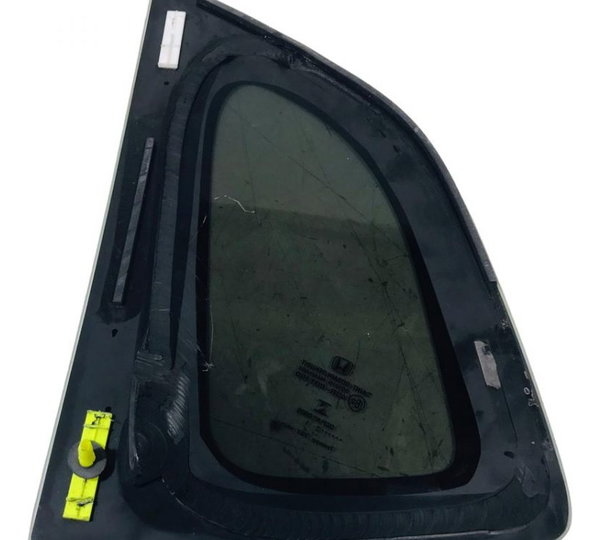 Vidro Vigia Traseiro Direito Honda Wr-v 1.5 2021
