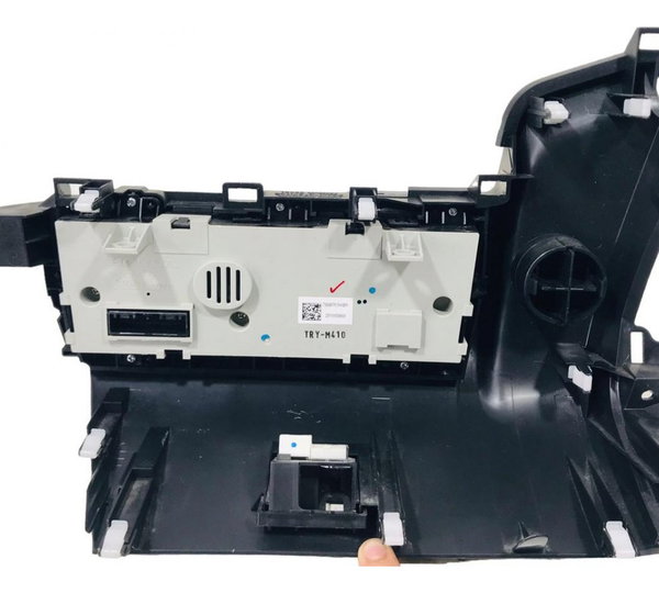 Comando Ar Condicionado C/ Moldura Honda Wr-v 1.5 2021