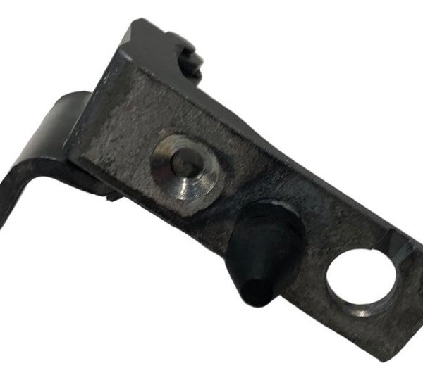 Dobradiça Porta Traseira Direita Baixo Ford Focus 2015