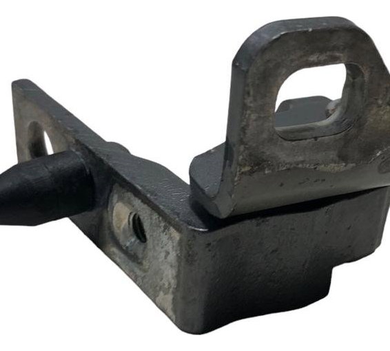 Dobradiça Porta Traseira Direita Baixo Ford Focus 2015
