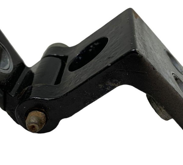 Dobradiça Inferior Porta Dianteira Esquerda Peugeot 206 2004