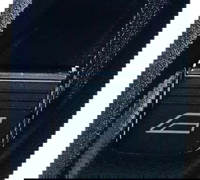 Botão Vidro Elétrico Traseiro Direito Ford Fiesta 1.6 2014