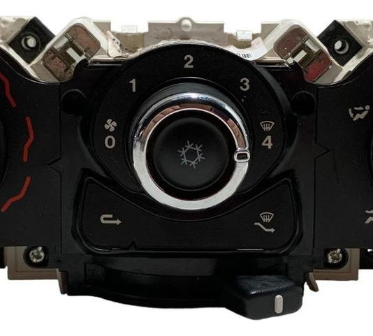 Comando Ar Condicionado Fiat Palio Attract 2016