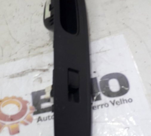 Botão Vidro Elétrico Dianteiro Direito Nissan Versa 2013
