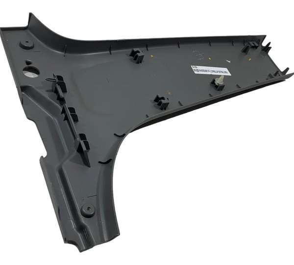 Acabamento Coluna Lateral Direita Fiat Palio Attract 2015