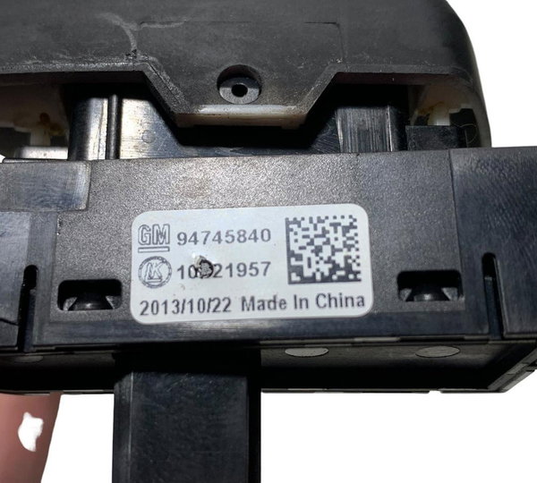 Botão Trava Destrava Porta Chevrolet Spin 1.8 2014