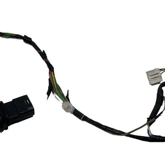 Chicote Porta Traseira Direita Mitsubishi L200 Triton 2021