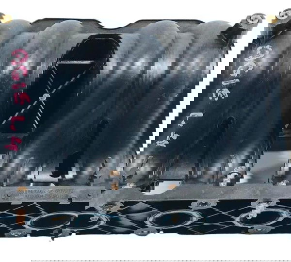 Coletor Admissão Chevrolet Montana 1.4 8v Flex 2011  Usada