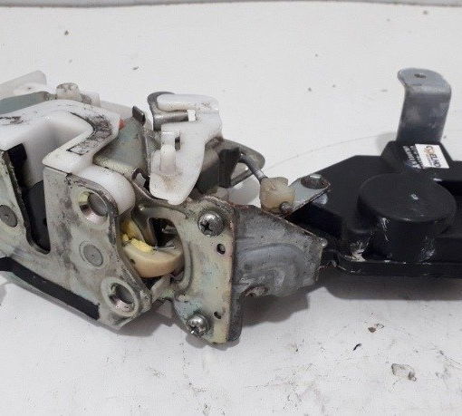 Fechadura Porta Traseira Esquerda Mmc Pajero Tr4 2.0 2008