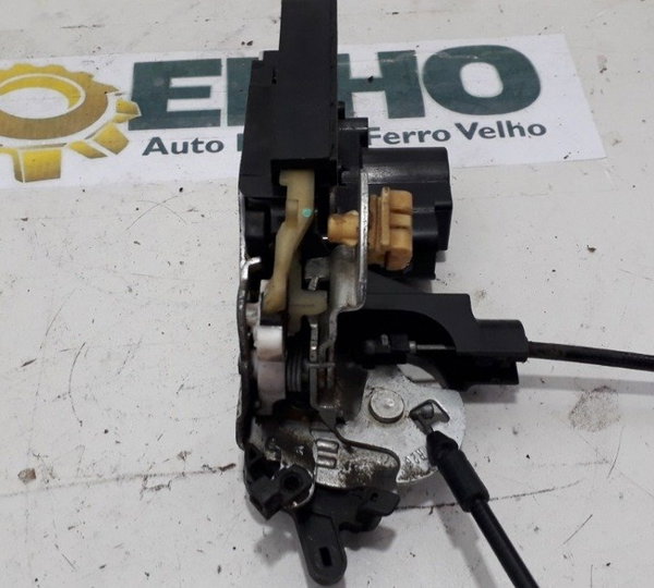 Fechadura Porta Traseira Direita Chery Cielo 1.6 2010