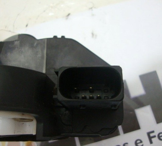 Fechadura Porta Traseira Direita Gm Sonic 1.6 16v 2013-usado