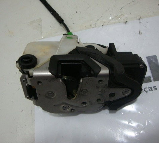 Fechadura Porta Traseira Direita Gm Sonic 1.6 16v 2013-usado