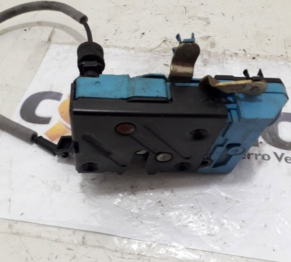 Fechadura Porta Dianteira Esquerda Volvo Xc90 2.5 2005