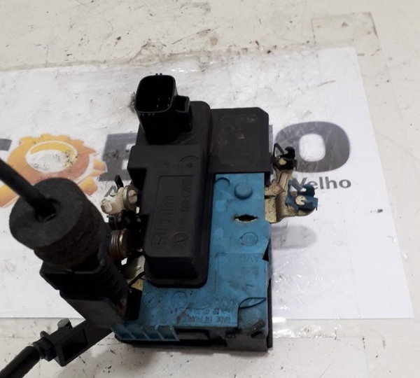 Fechadura Porta Dianteira Esquerda Volvo Xc90 2.5 2005