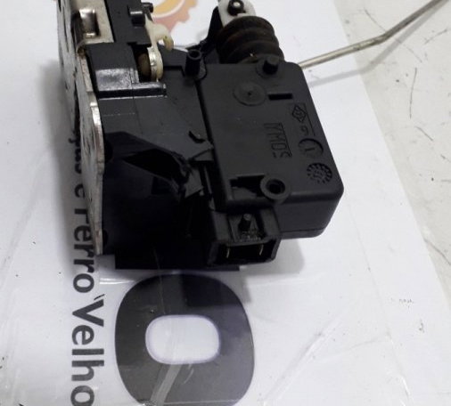 Fechadura Porta Dianteira Direita Renault Sandero Stepway