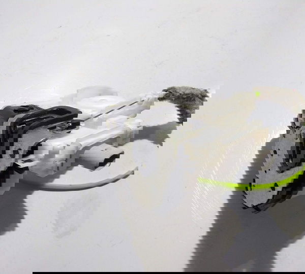 Fechadura Da Porta Traseira Esquerda Vw Fox 1.6 2017