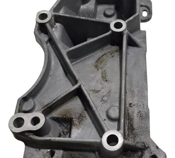 Suporte Do Alternador Citroen C4 2.0 16v Pallas 2009/10